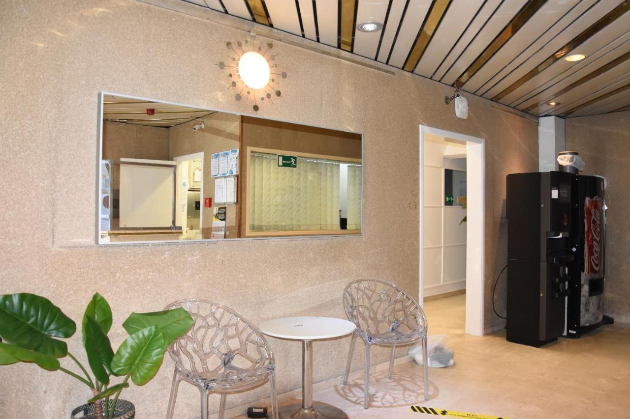 Sun Hotel Saint-Gilles Εξωτερικό φωτογραφία