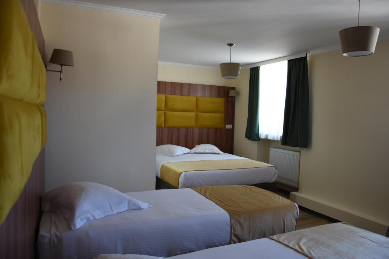 Sun Hotel Saint-Gilles Εξωτερικό φωτογραφία