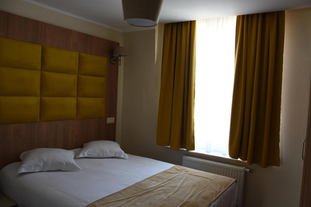 Sun Hotel Saint-Gilles Εξωτερικό φωτογραφία