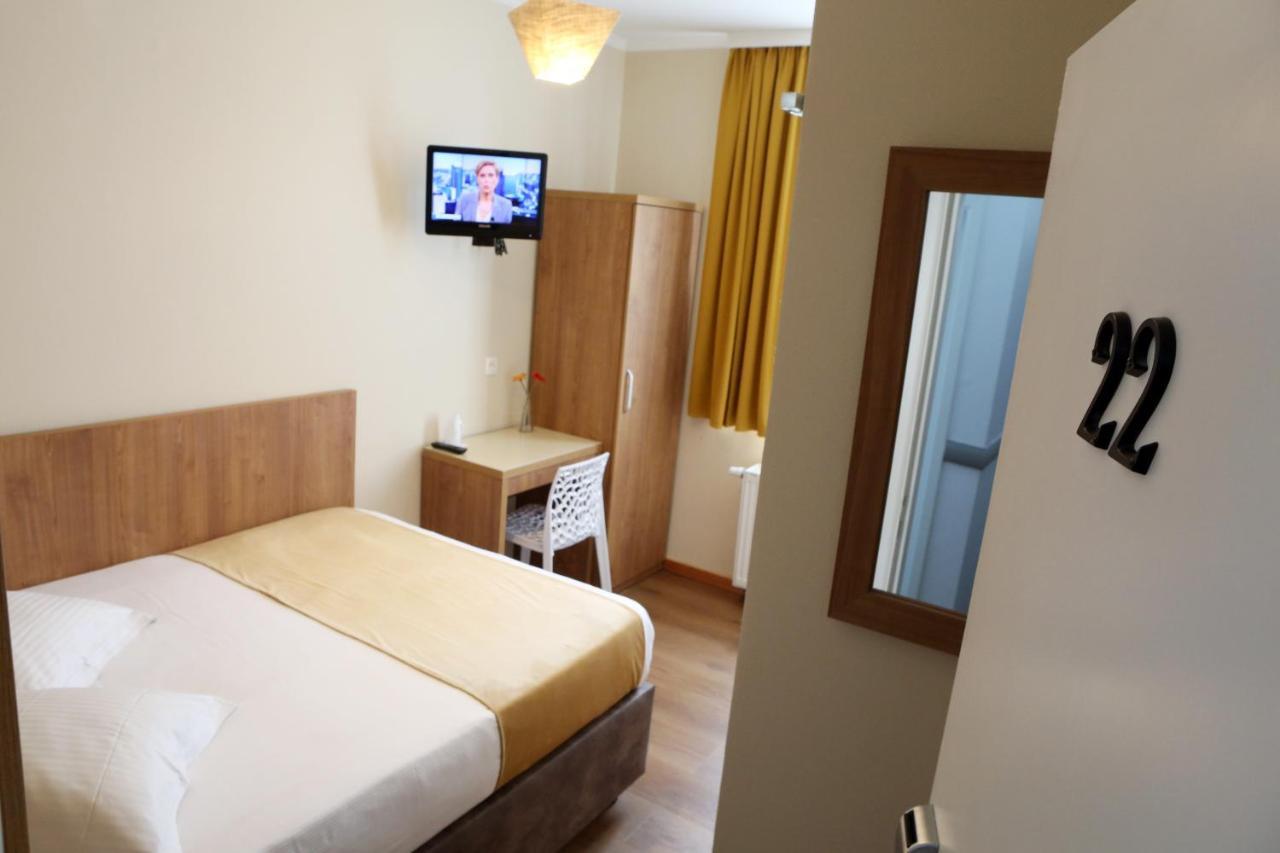 Sun Hotel Saint-Gilles Εξωτερικό φωτογραφία