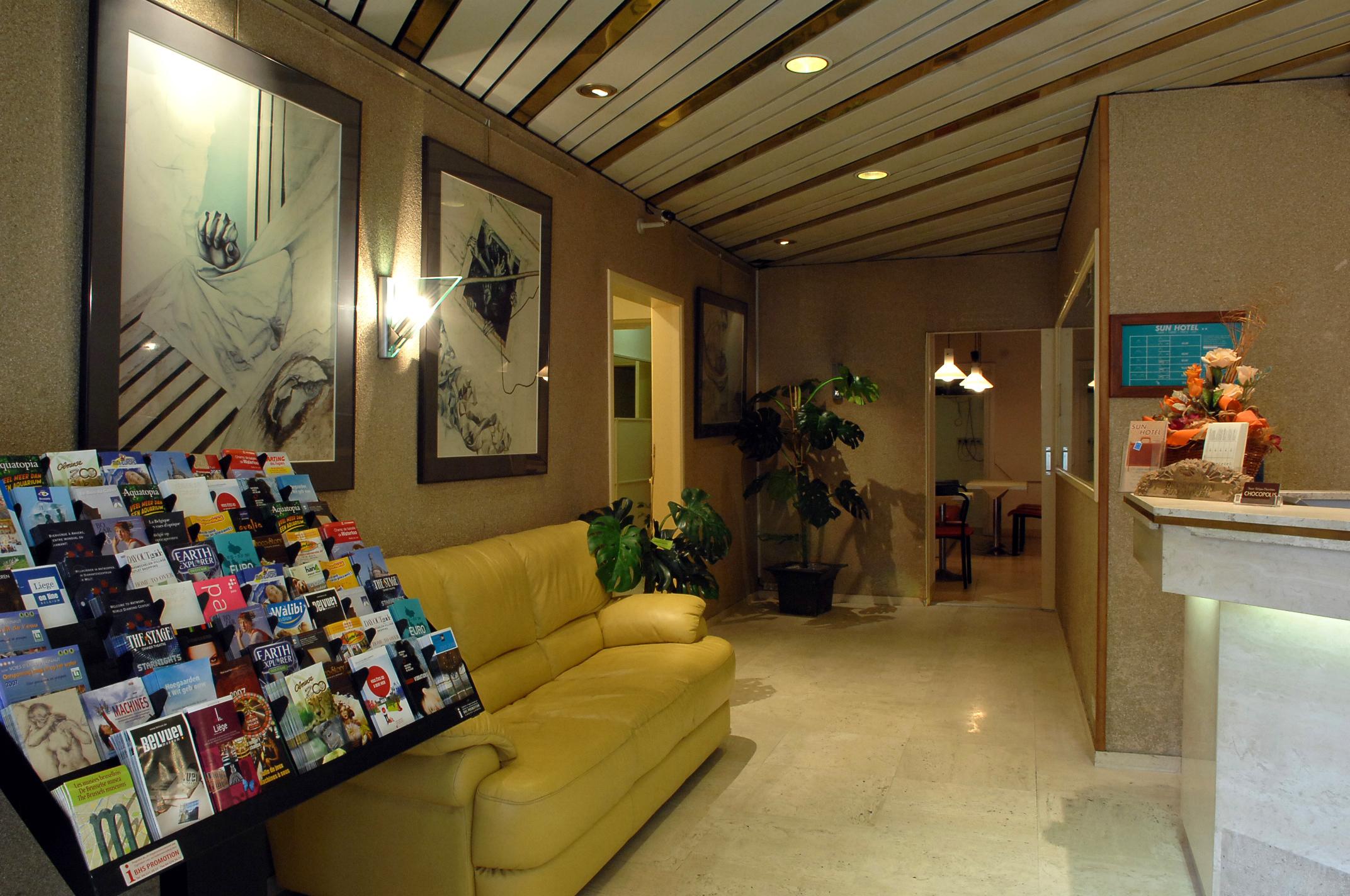 Sun Hotel Saint-Gilles Εξωτερικό φωτογραφία
