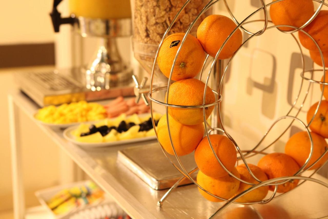 Sun Hotel Saint-Gilles Εξωτερικό φωτογραφία